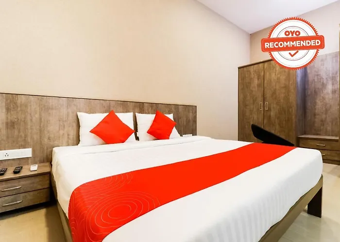 Oyo Flagship 62835 Oriental Rooms And Banquet Madh Church