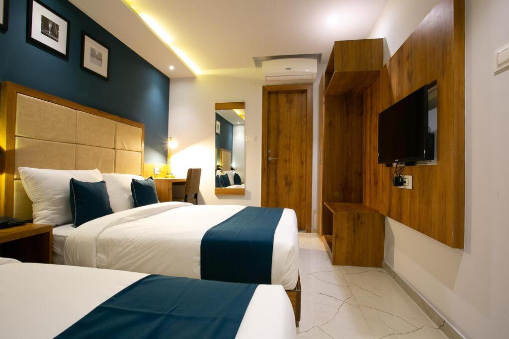 Astros 3* Mumbai