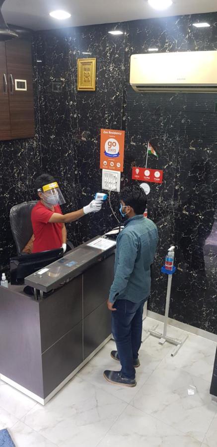 Zee Residency Hotel *