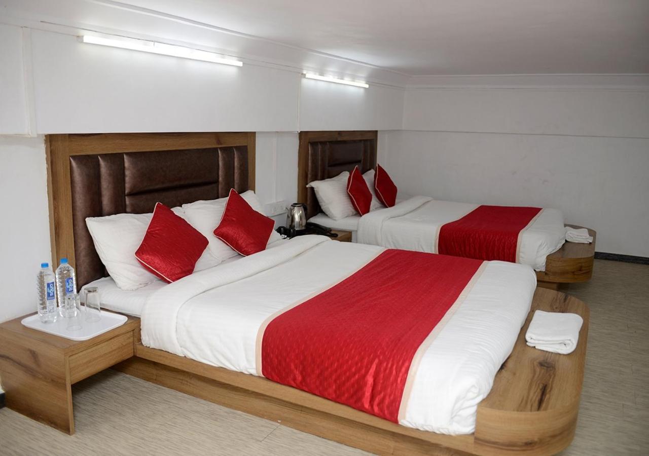 Hotel Babas Residency 3*