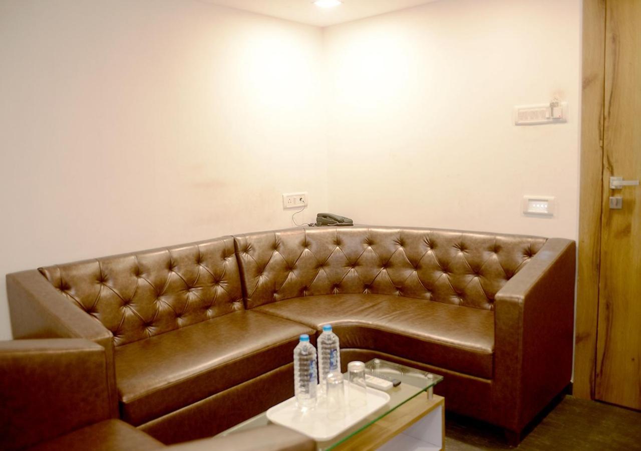 Babas Residency 3*