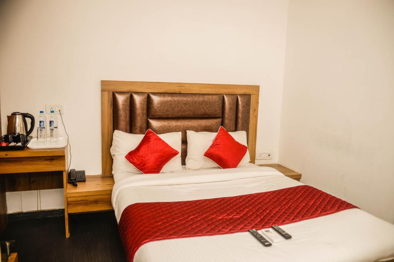 Hotel Babas Residency 3*