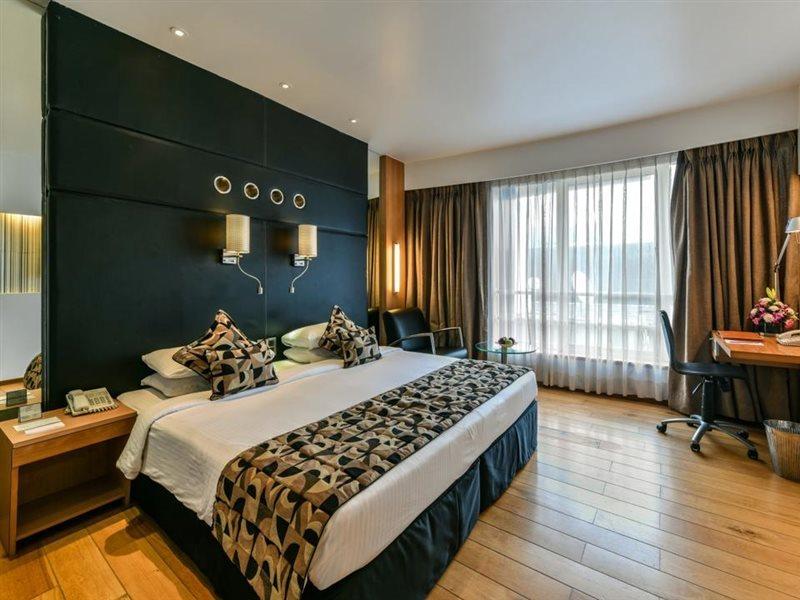 The Regale By Tunga Hotel