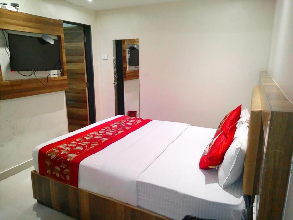 Hotel Rishi International 3*