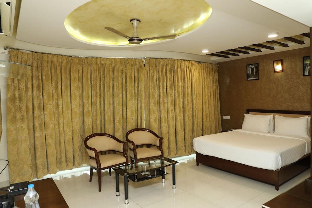 Hotel Anantha Executive 3*