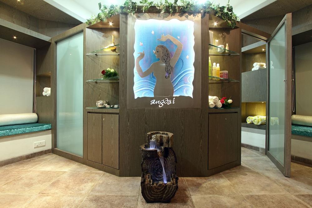 Le Sutra Hotel, Khar, Hotel 4*