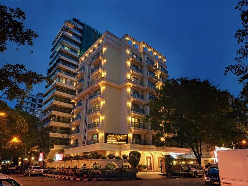 Grand Residency & Serviced 4*