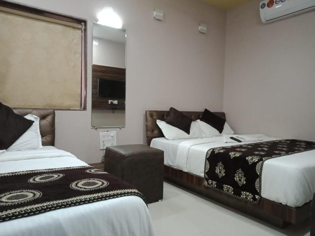 Hotel Star Residency