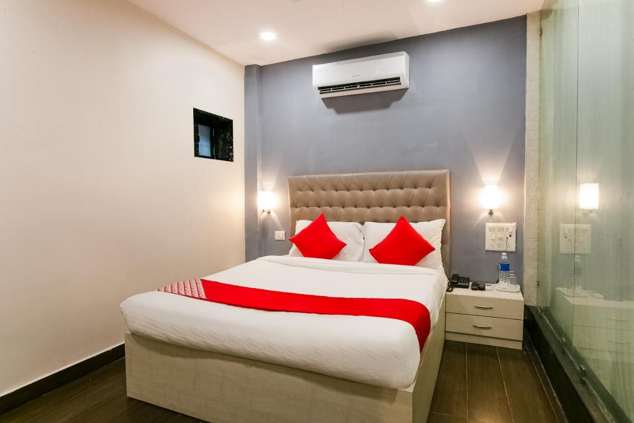 Oyo 62882 Palace 3* Mumbai