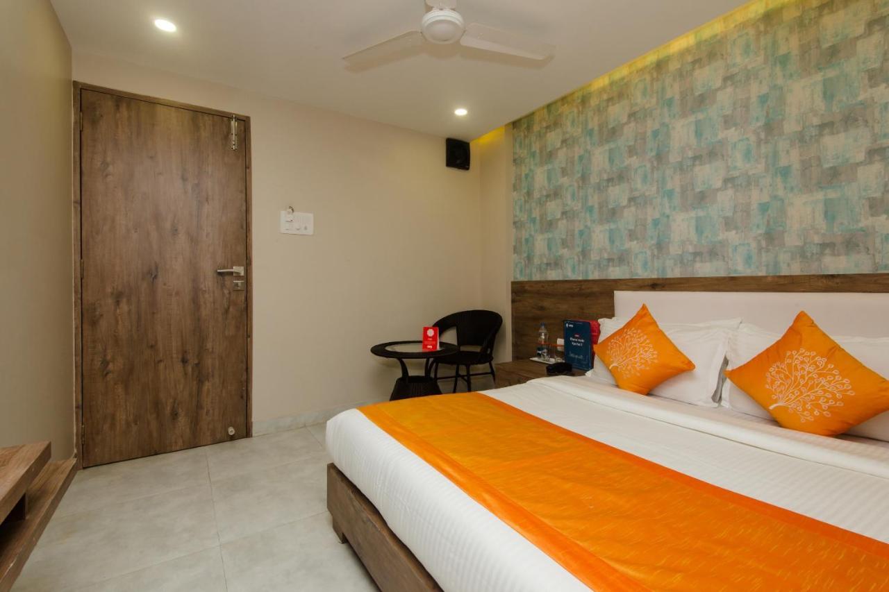 Oyo Blue Bay Near R Mall Hotel