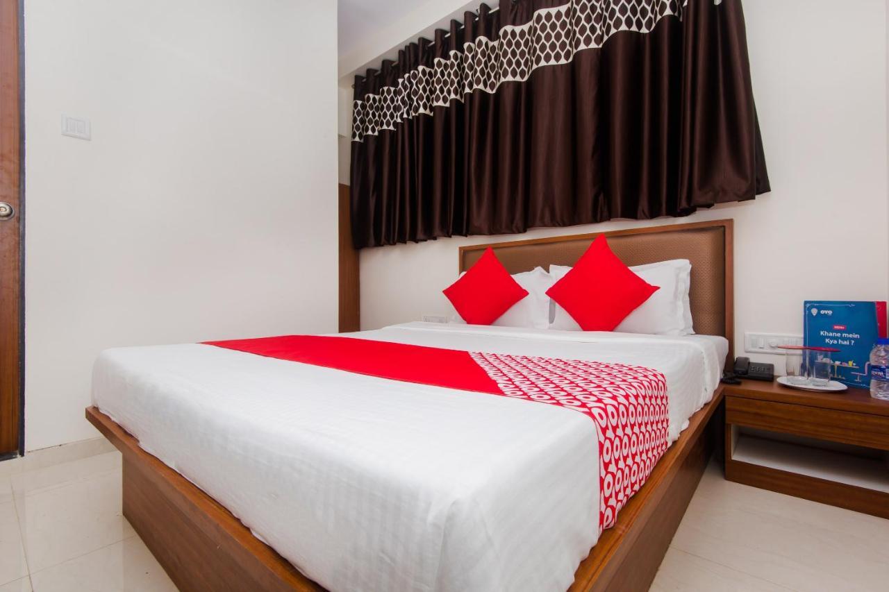 Oyo 13660 Cliff Hanger Mumbai