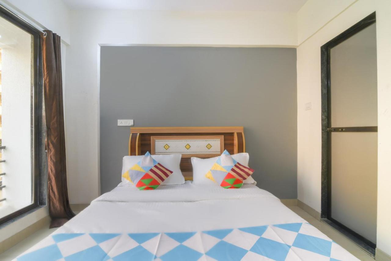 Oyo 65363 Cozy Ulwe Casa de hóspedes Bombaim