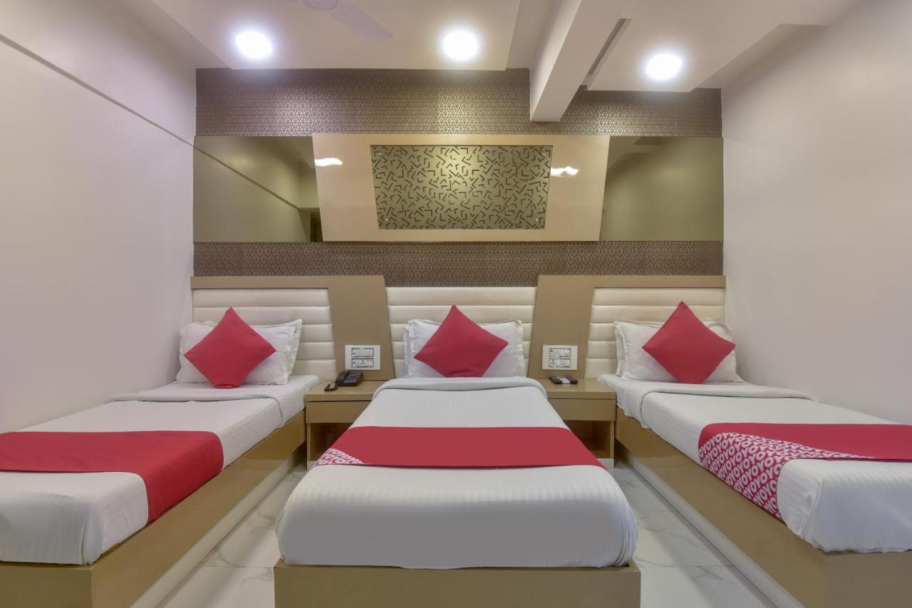 Oyo 28893 Gulf Hotel