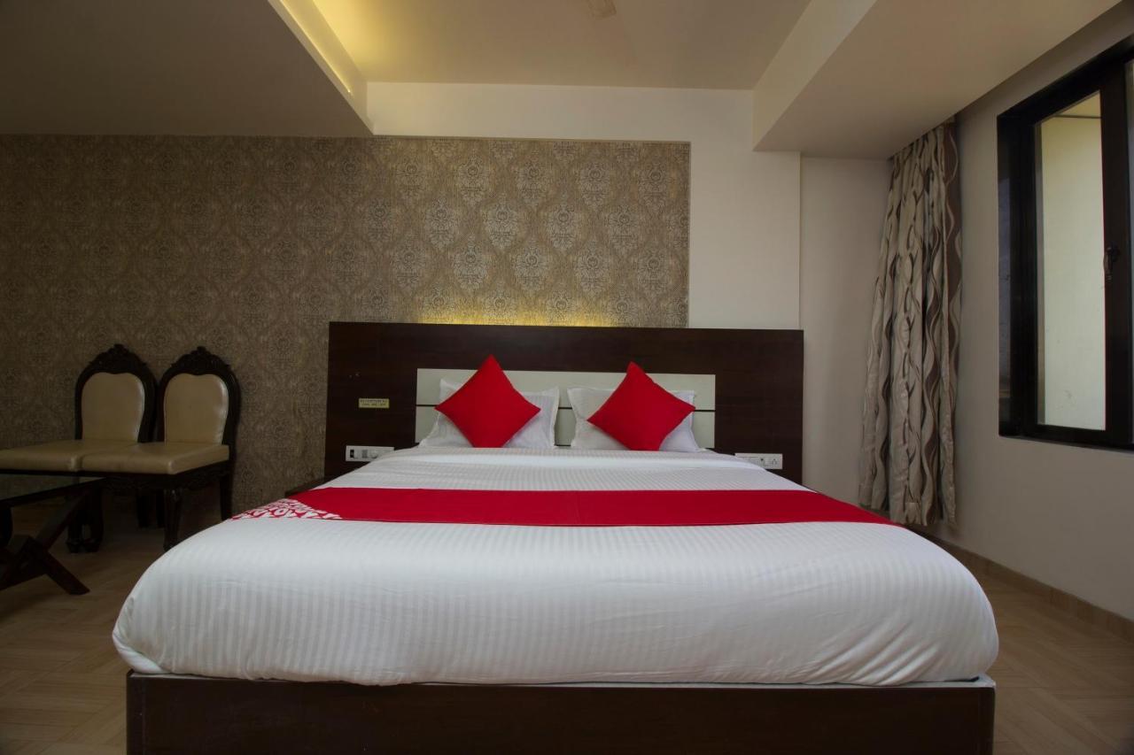 Oyo 37193 Vijay Sagar Deluxe Hotel