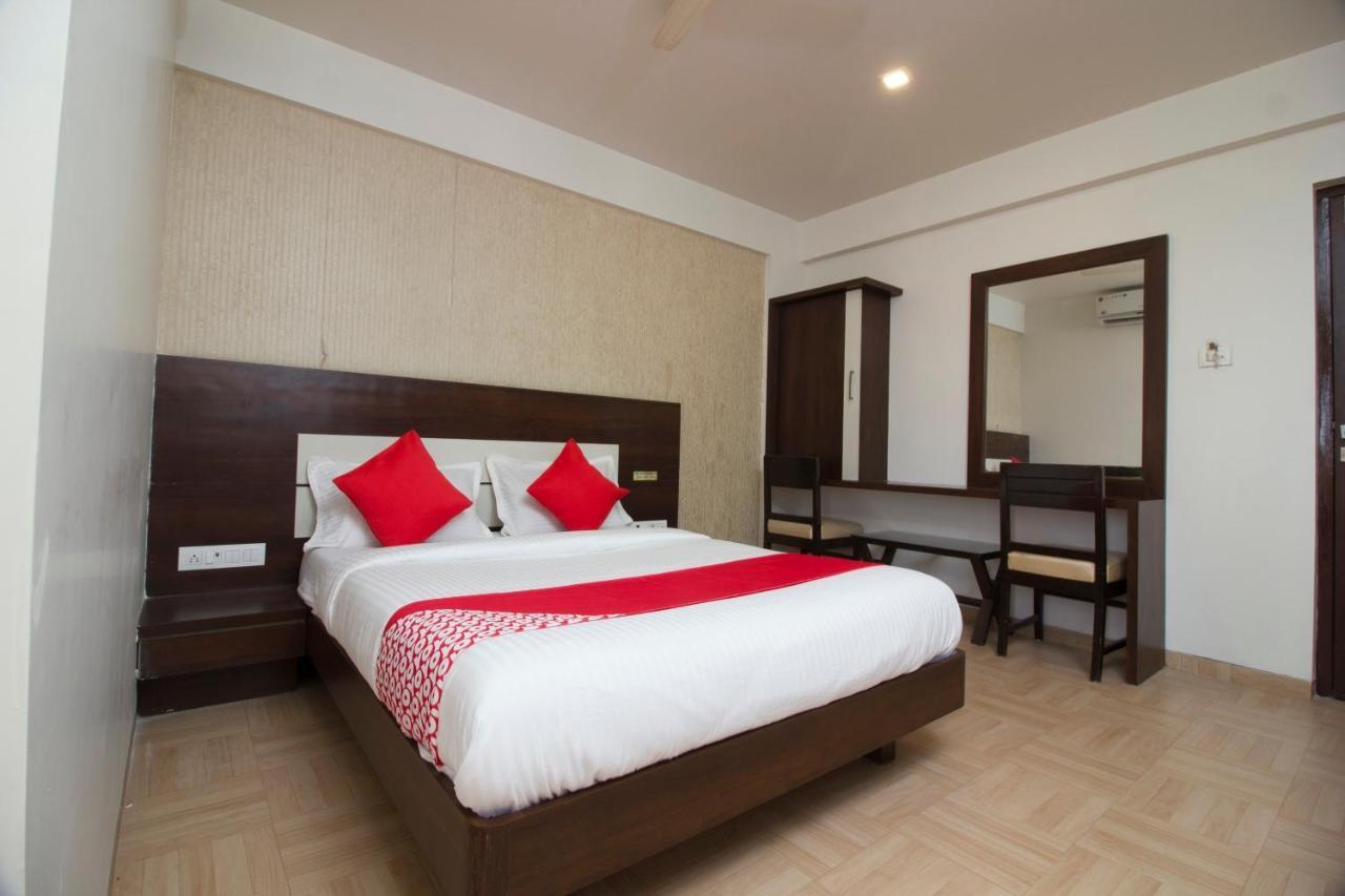 Oyo 37193 Vijay Sagar Deluxe Hotel Mumbai