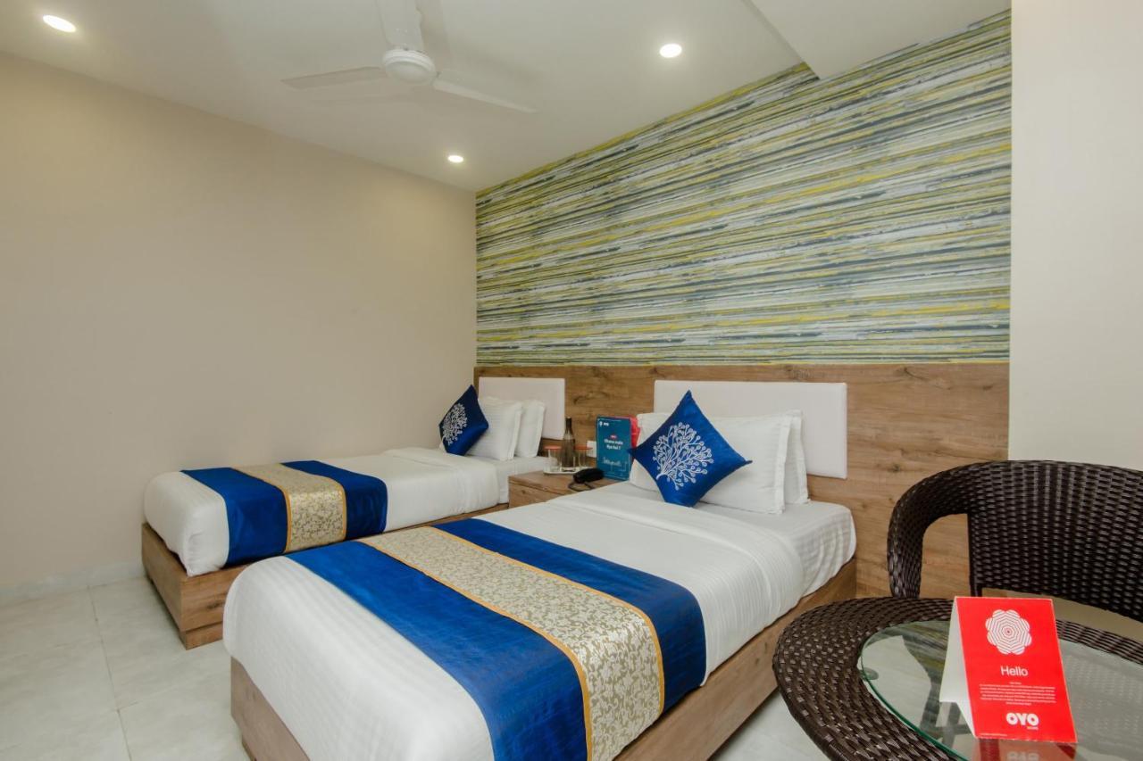 Oyo Blue Bay Near R Mall Hotel