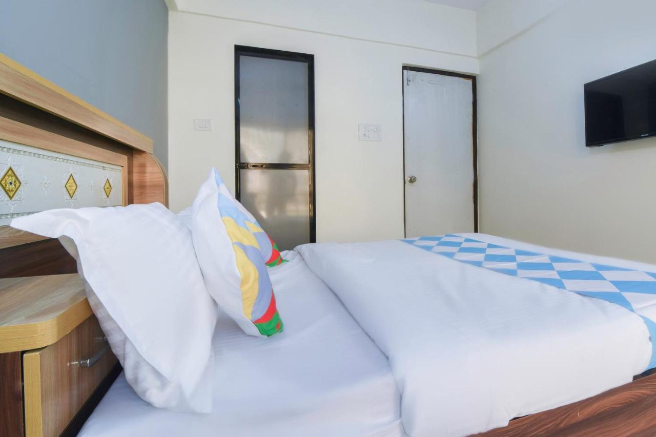 Casa de hóspedes Oyo 65363 Cozy Ulwe Bombaim