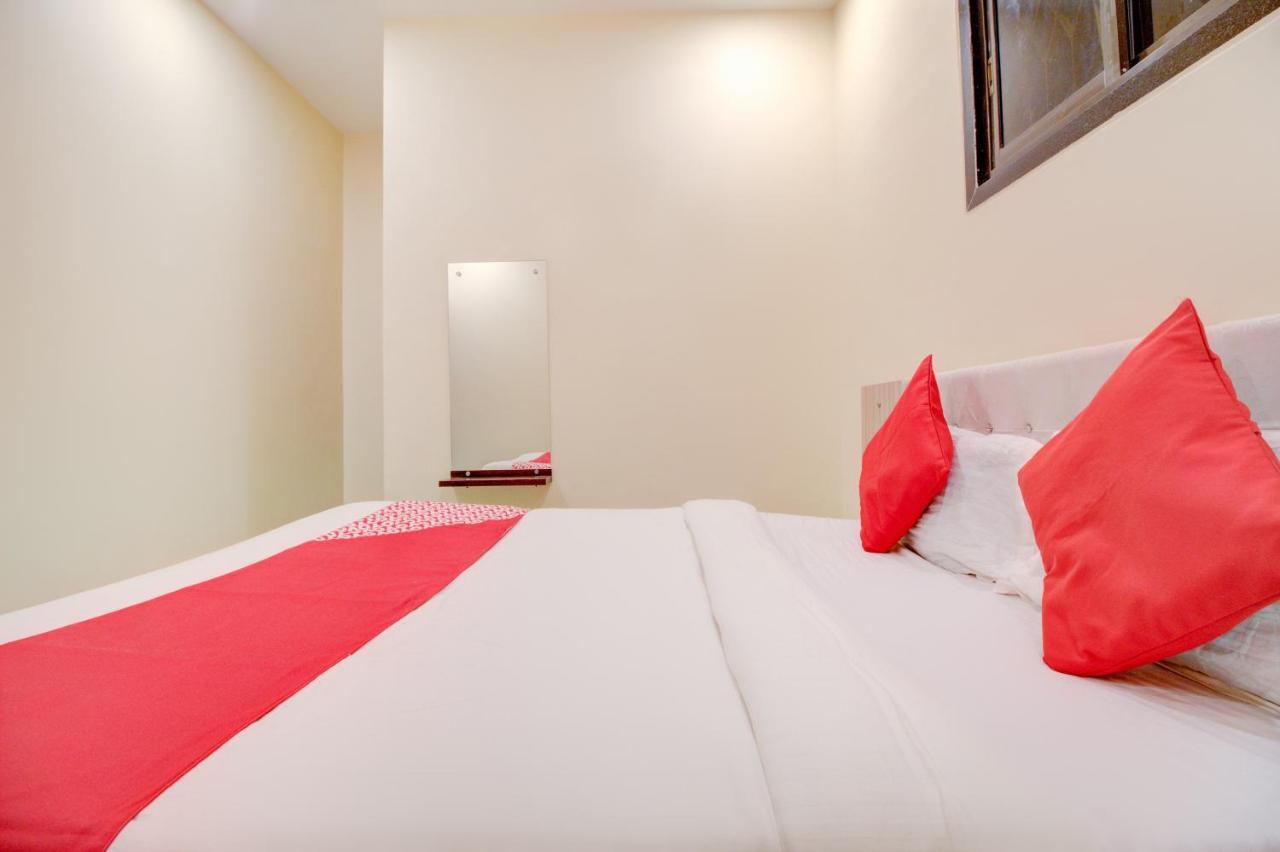 Oyo 69679 Rk International Hotel Bombaim