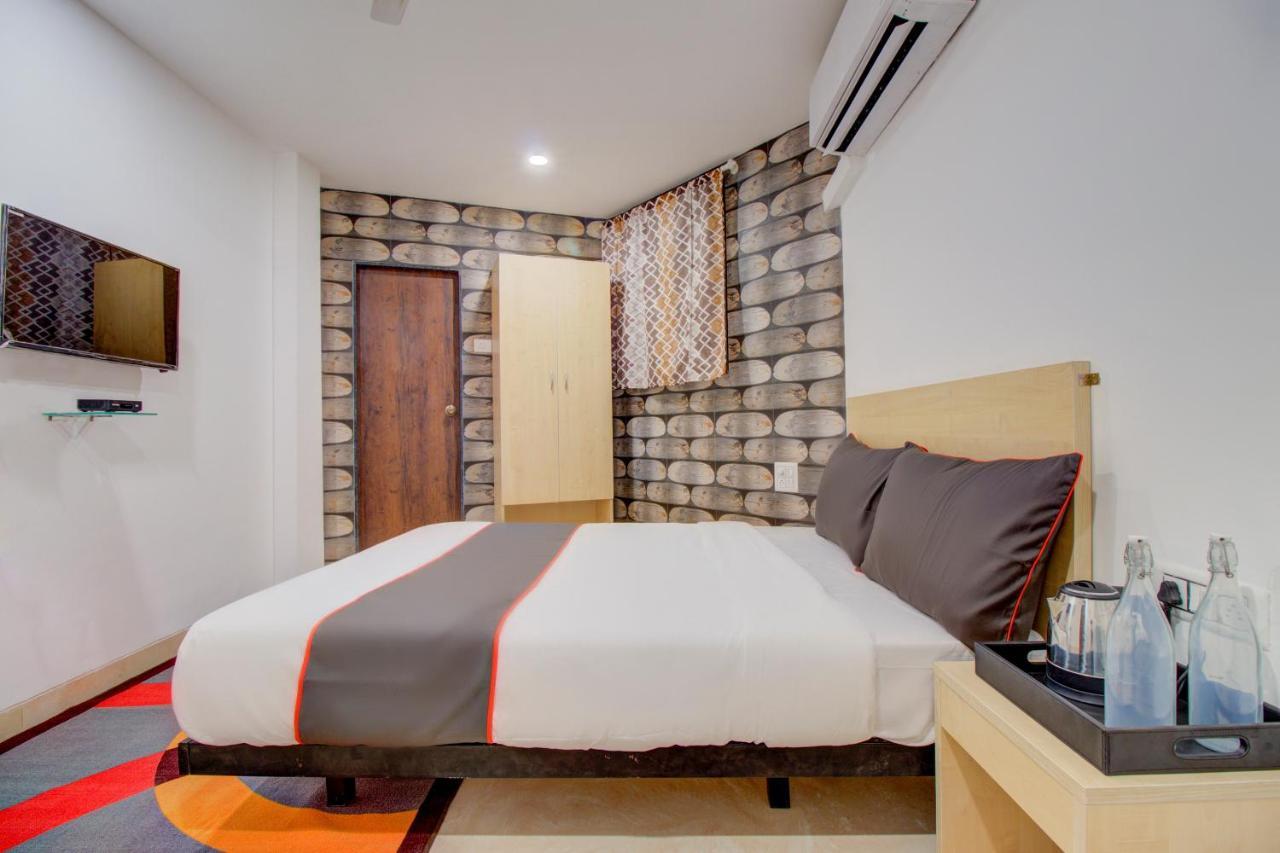 Collection O 50232 ULIFE HOTEL 4*