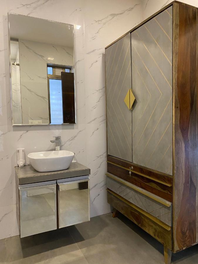 Theory9 Premium Service Khar Apartamento Bombaim