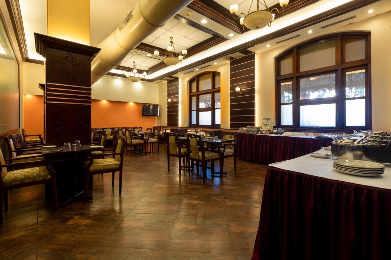 Grand - Ballard Estate, Mumbai