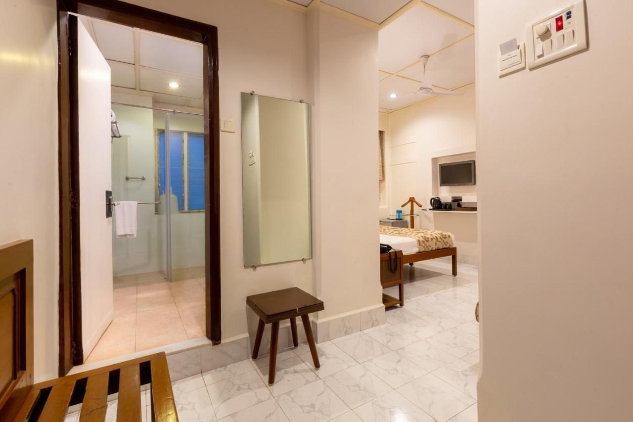 Hotel Grand - Ballard Estate, Mumbai