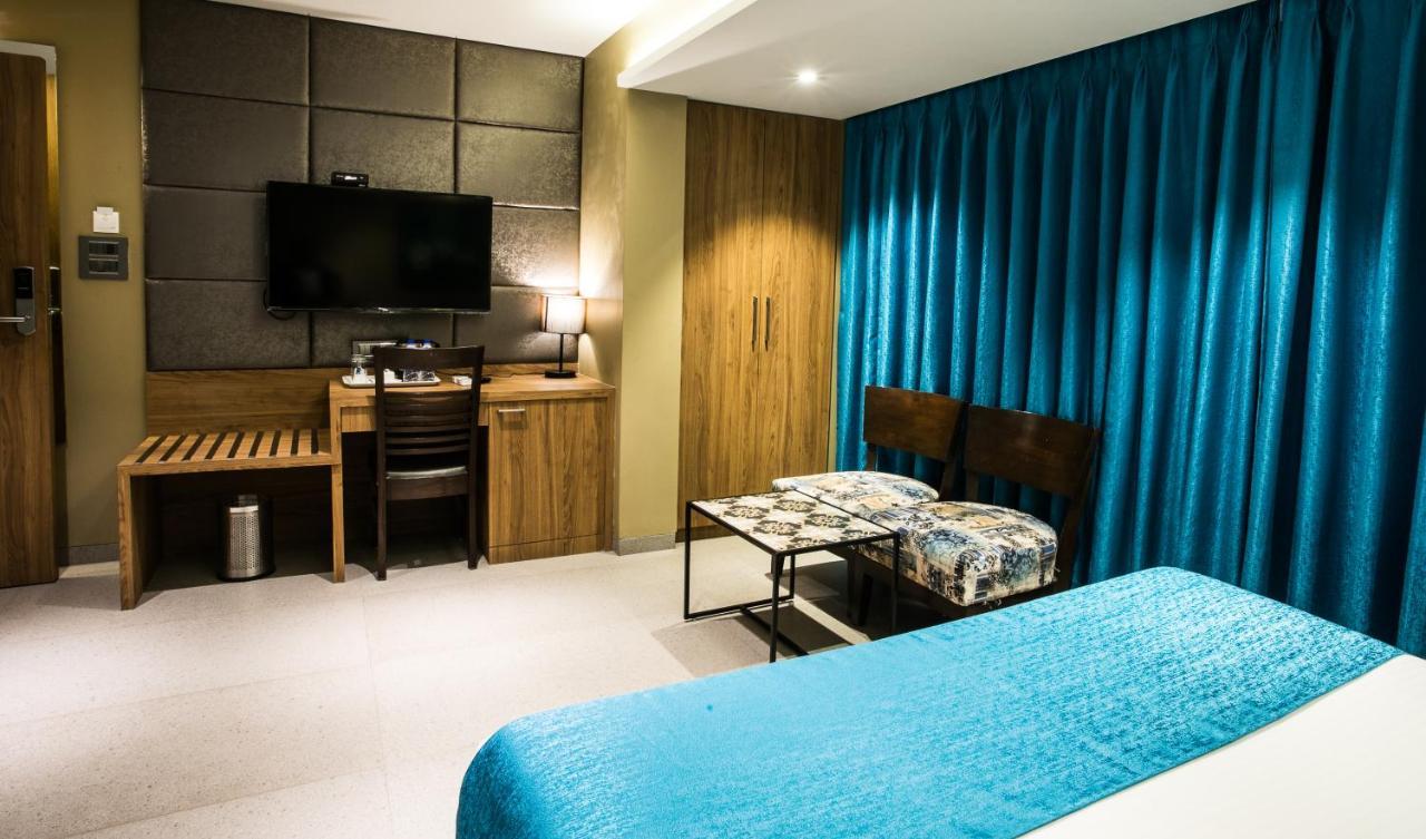 Bindra's Supremacy Andheri Midc Hotel Mumbai