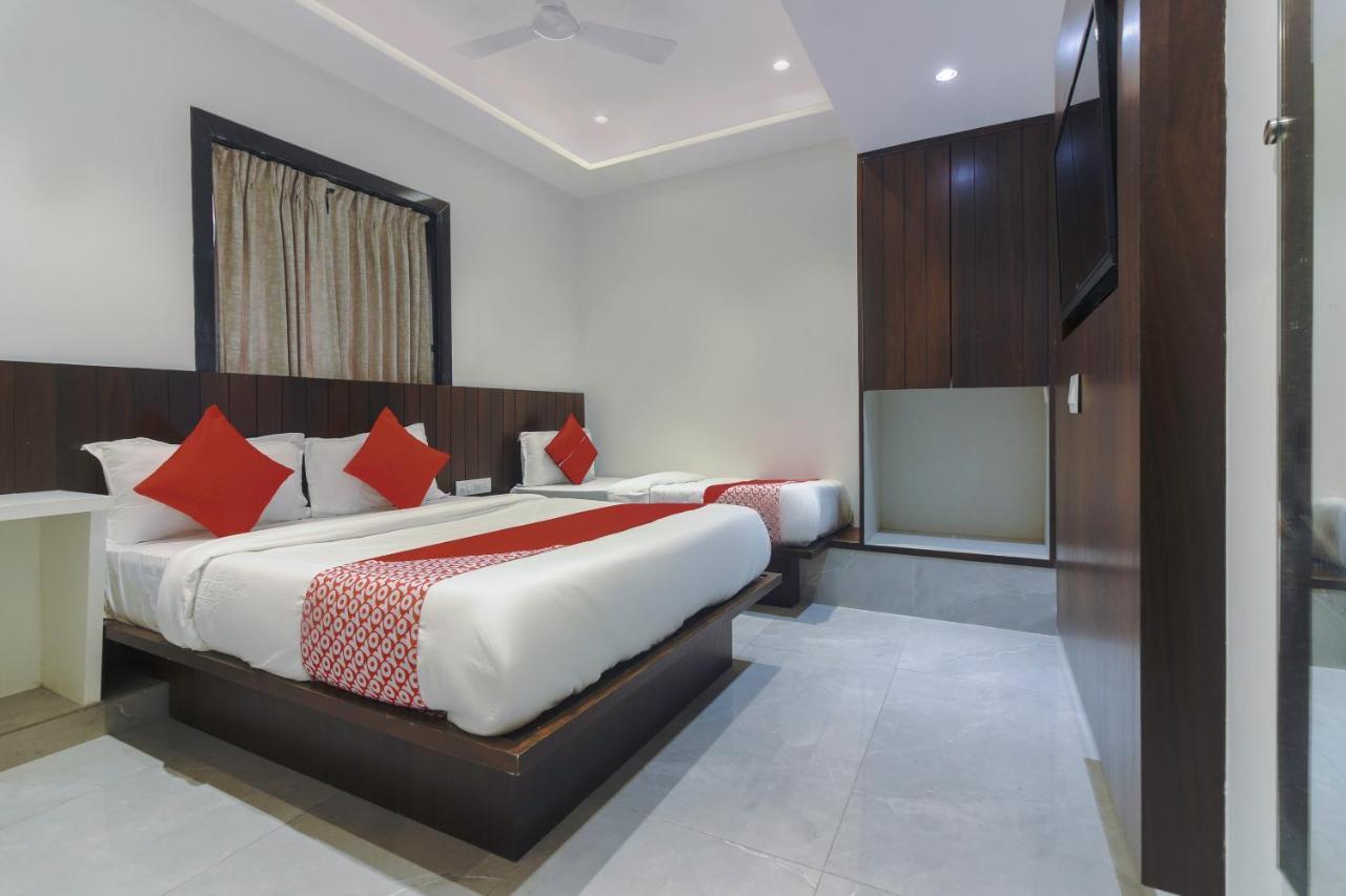 Hotel Flora Suites