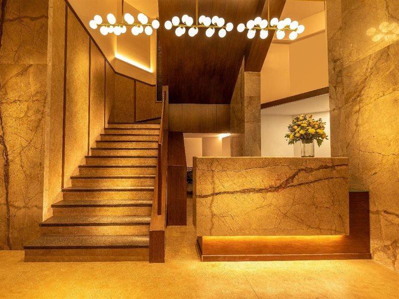 Metropole Hotel Mumbai