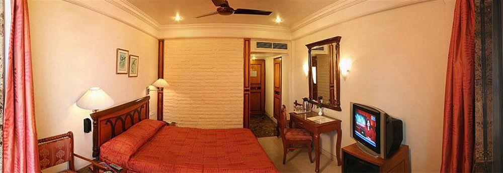 Citizen 3* Mumbai