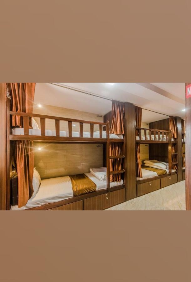 Awesome Male Only Bed & Breakfast