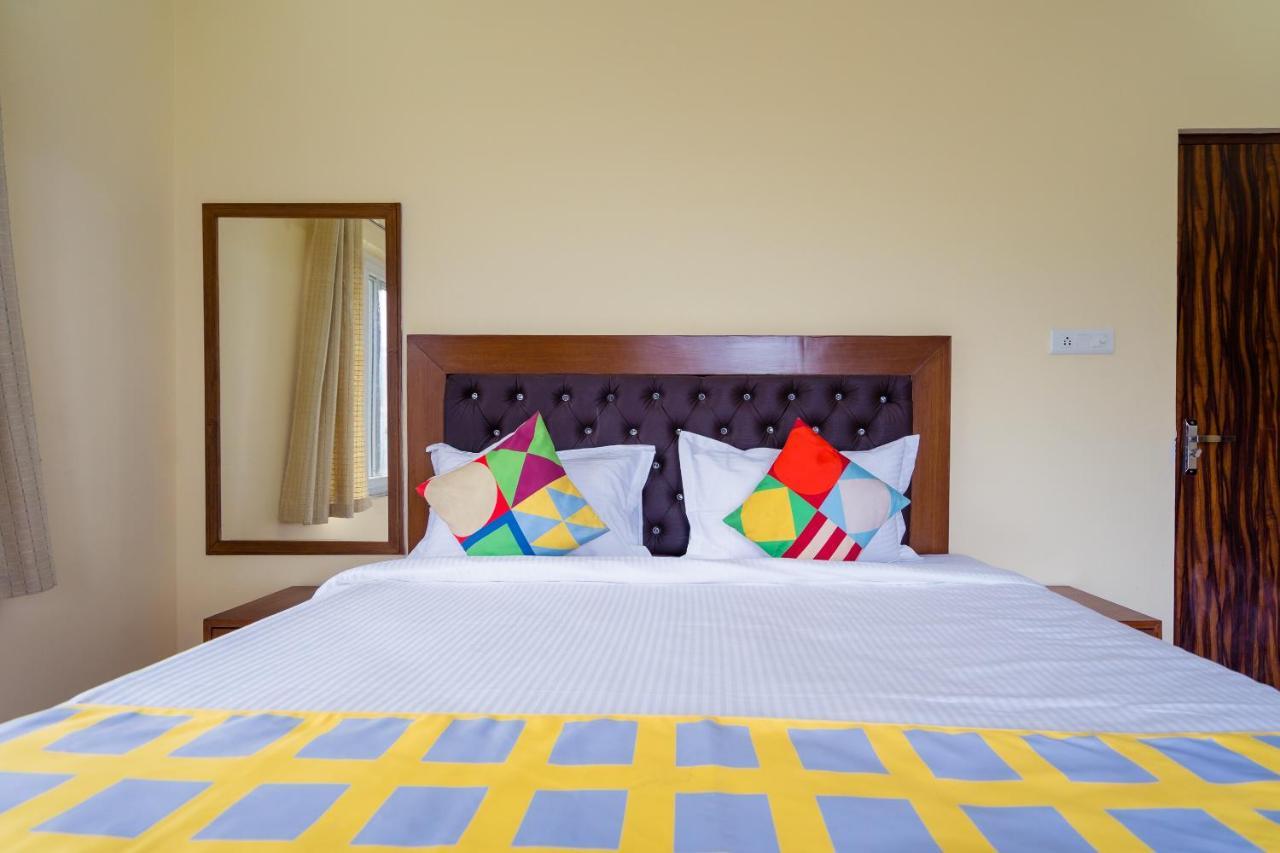 Spot On 40739 Nandi Palace Spot Mumbai