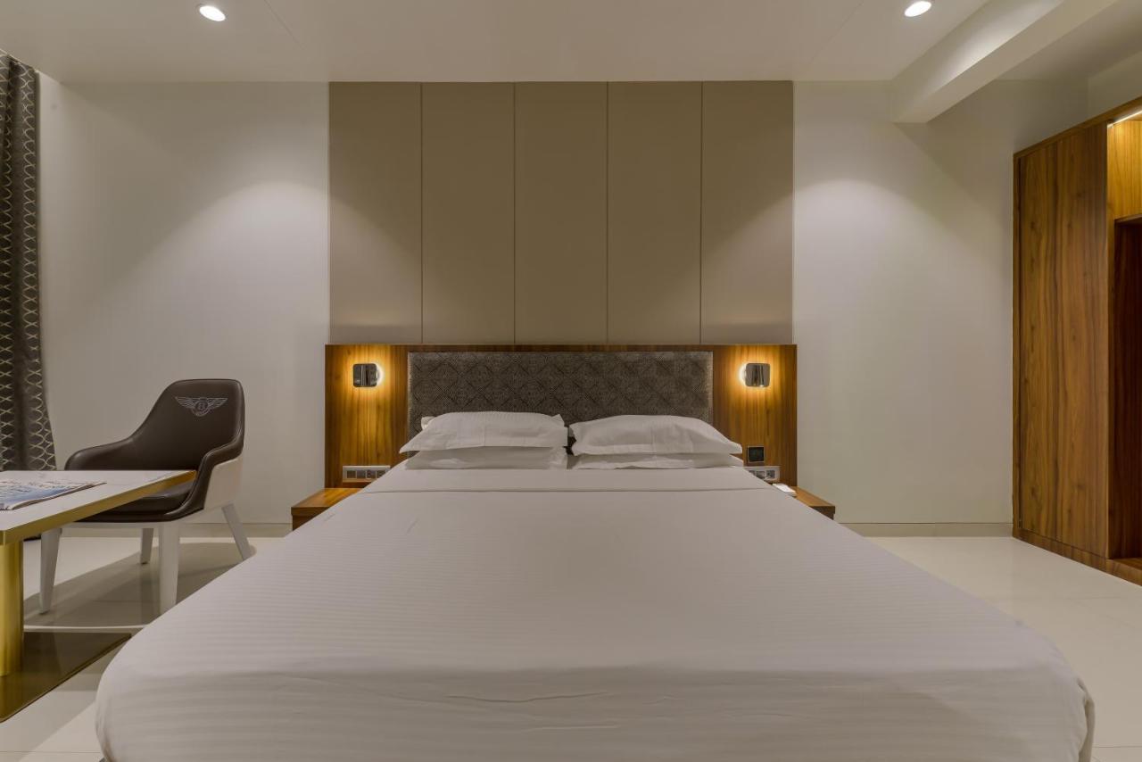Hotel Airlink 3*