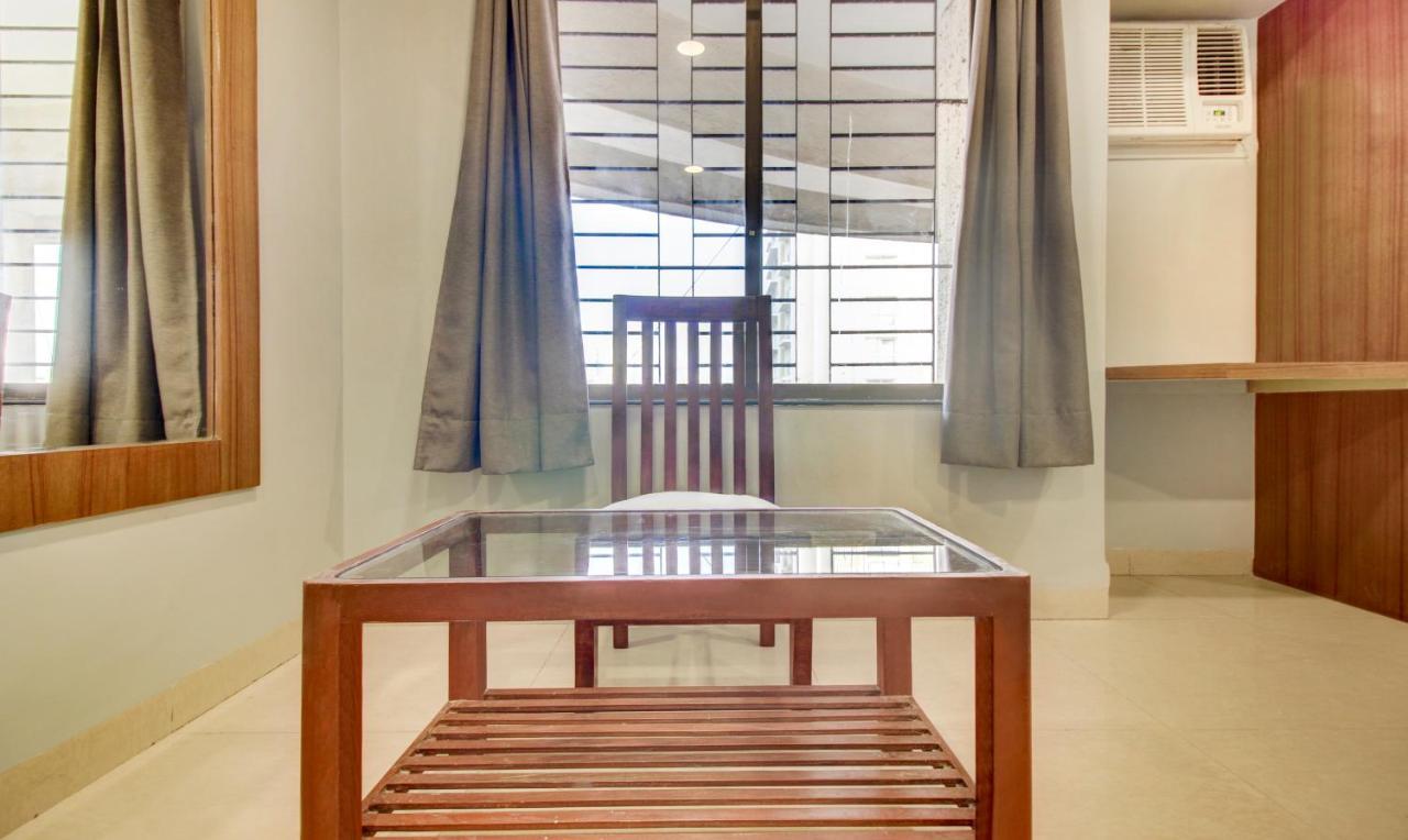 Treebo Cruz Royale Santacruz West Hotel Mumbai