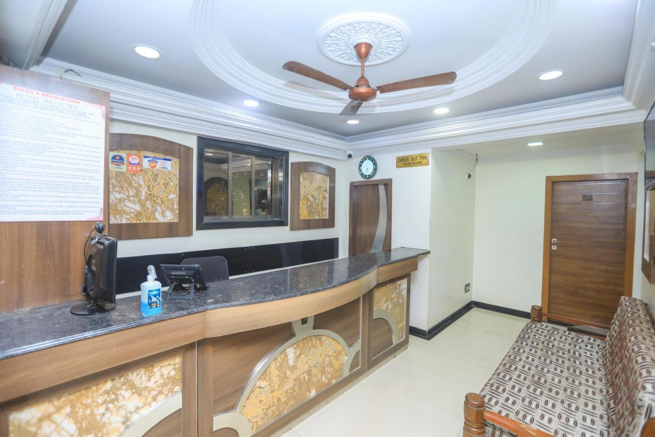 Hotel Mid Town Mumbai