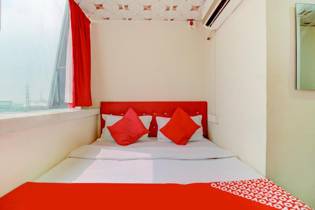 Oyo Sakinaka Near Chhatrapati Shivaji International Airport