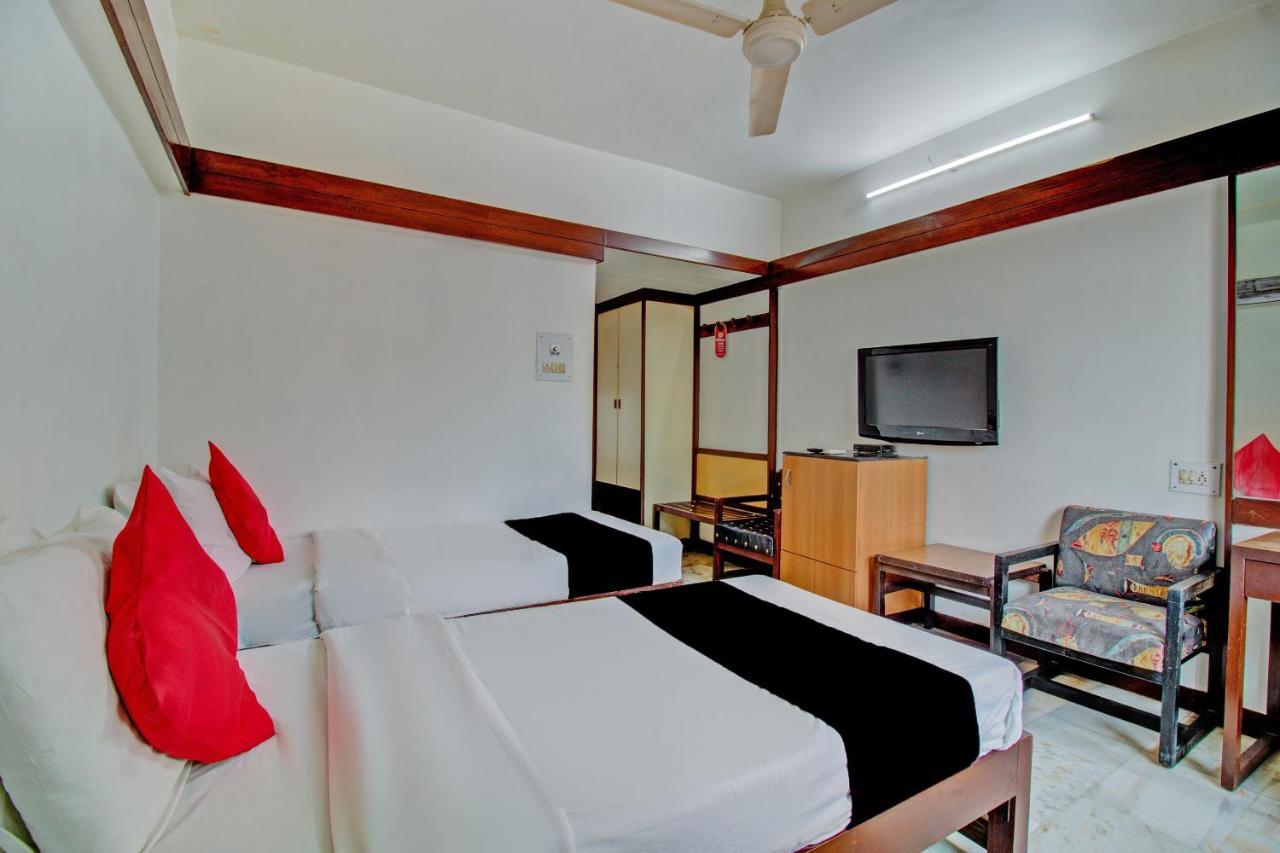 Hotel Capital O 76484 Balwas International