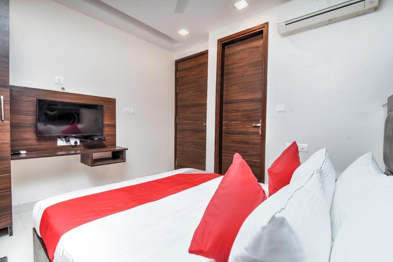 Oyo Mum2165 Golden Star Hotel Bombaim