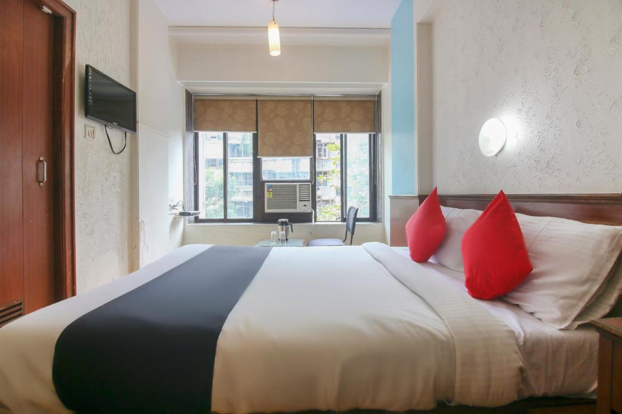 Vaccinated Staff- Capital O75414 Dream Residency 3* Mumbai