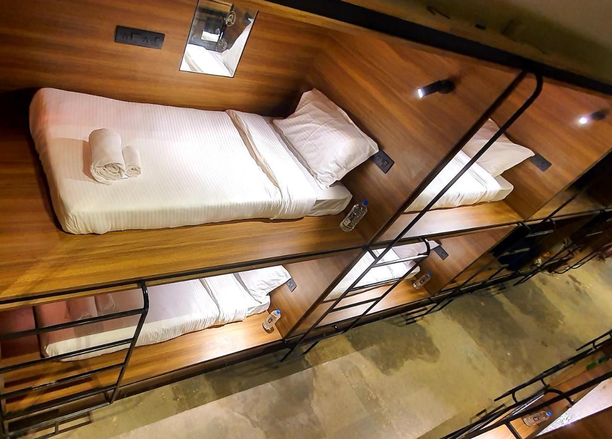 Mayura Aureole Coliving Hostel Mumbai