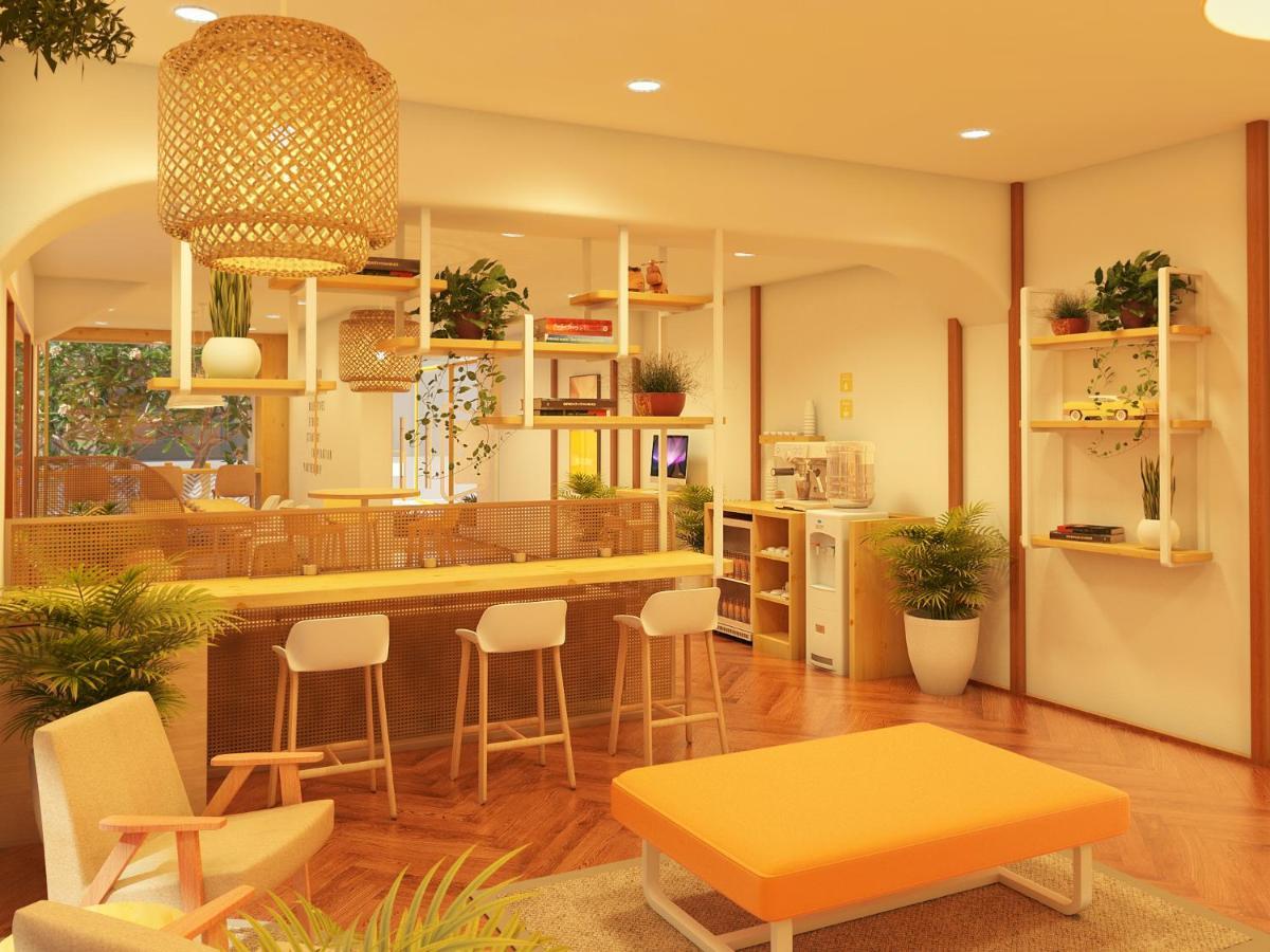 Bloom - Juhu 4*