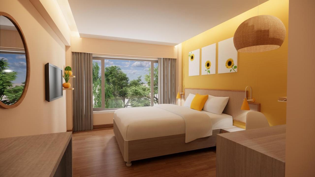 Bloom - Juhu Hotel Mumbai