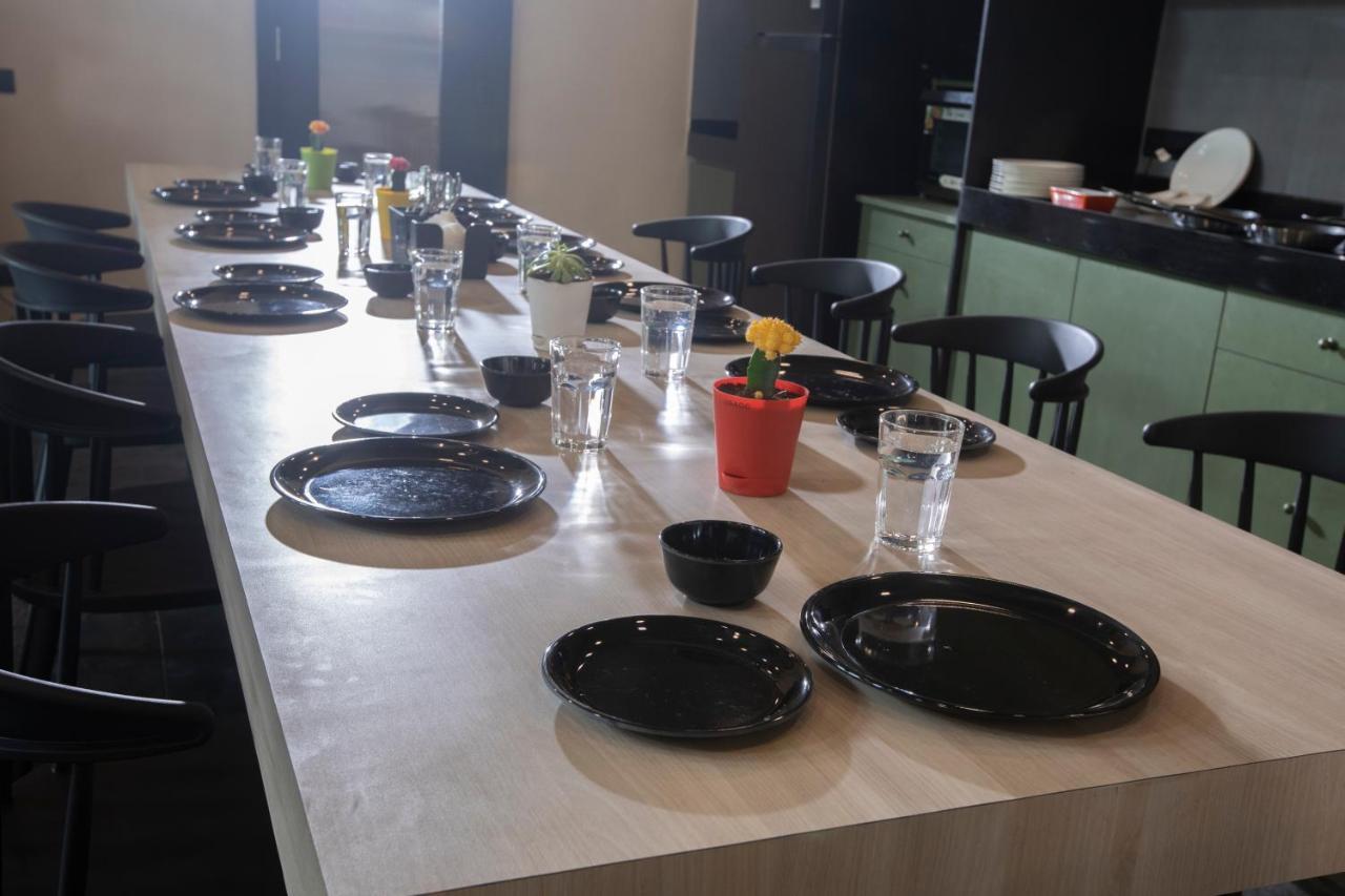 Hostel Mayura Aureole Coliving