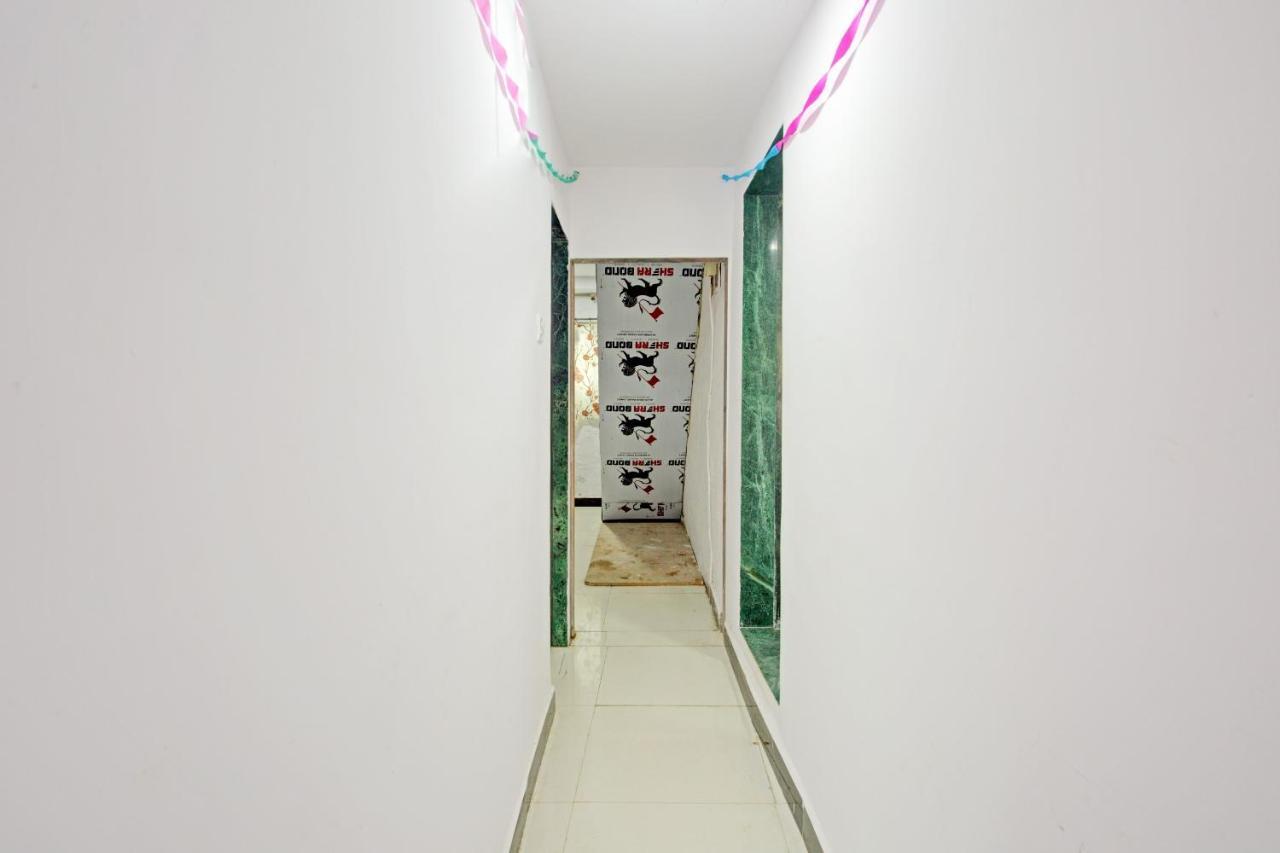 Oyo 81092 Hotel Simla House Bombaim