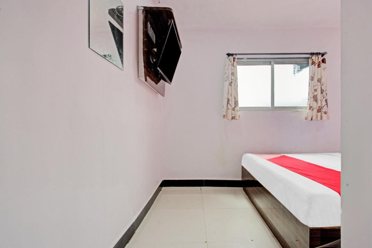 Hotel Oyo 81092 Hotel Simla House