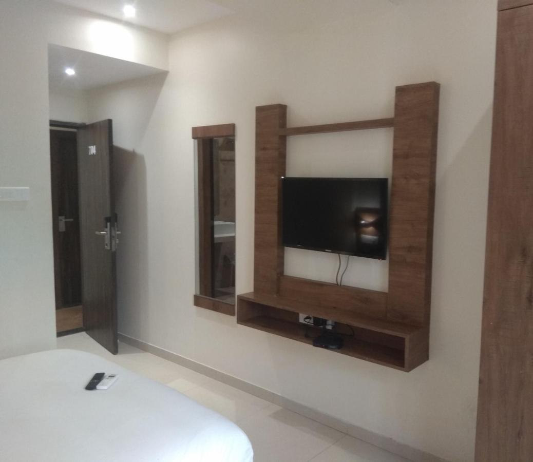 Hotel West Blue Bombaim