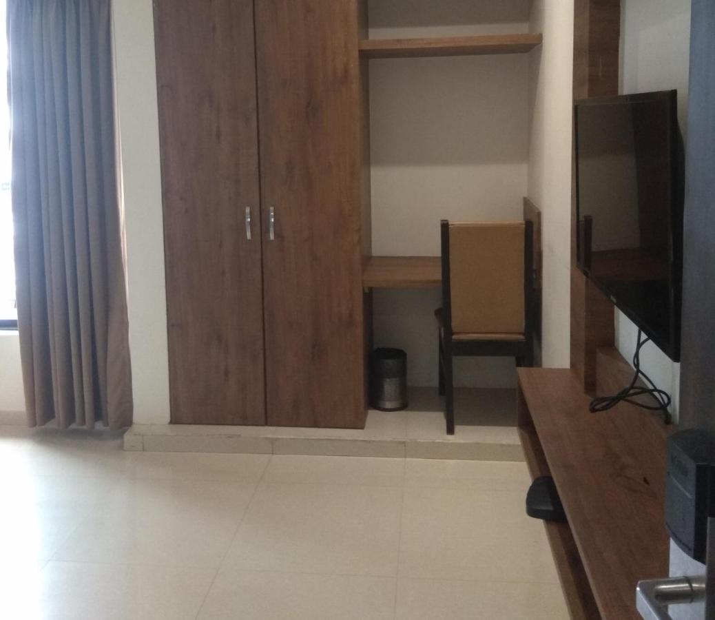 West Blue Hotel Bombaim