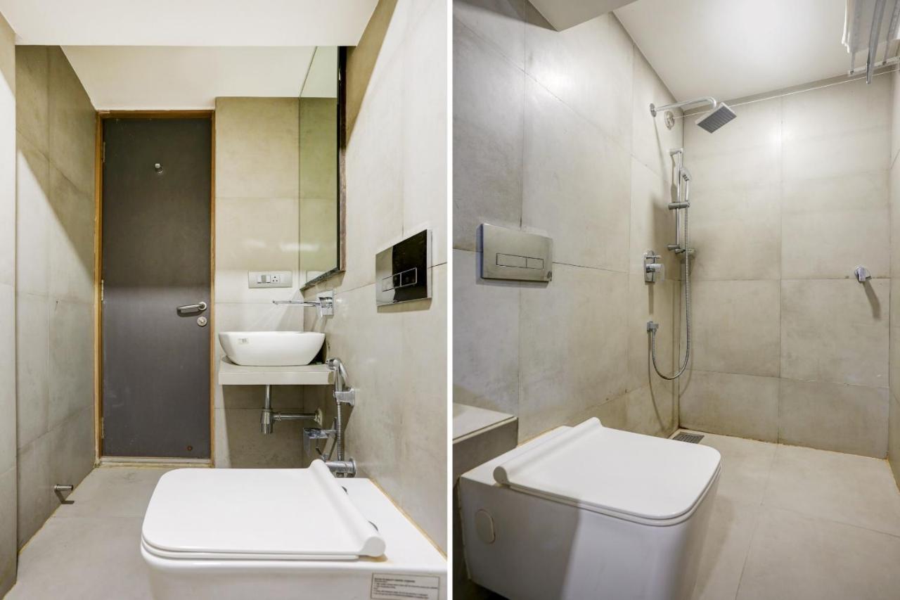 Hotel Oyo 81549 Hotel Elegance Nx Mumbai