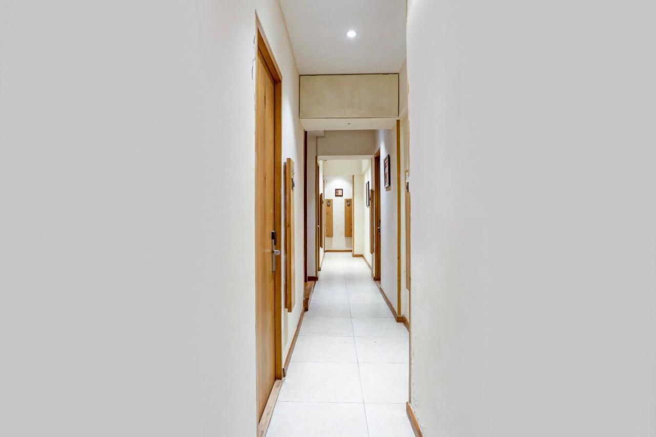 Hotel Oyo 81549 Hotel Elegance Nx