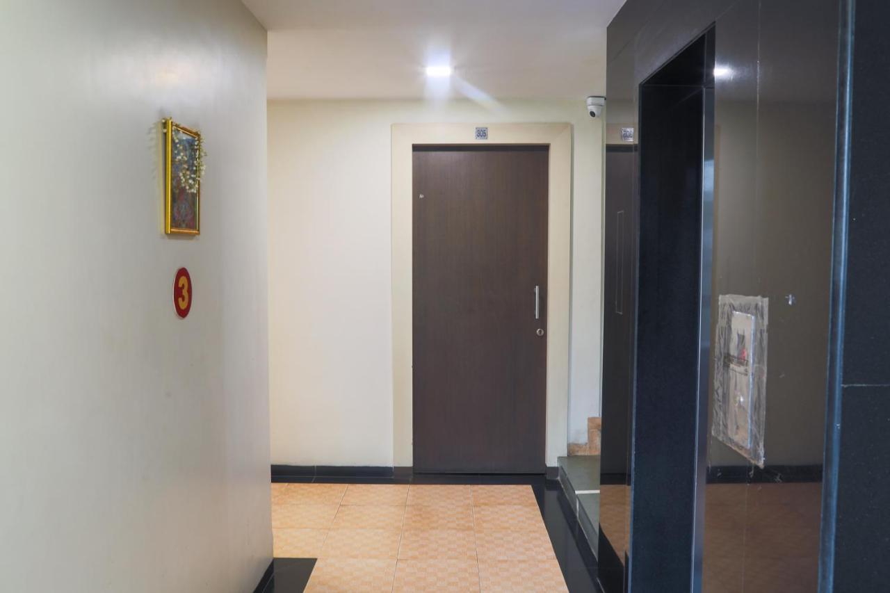 Hotel Shanti Palace